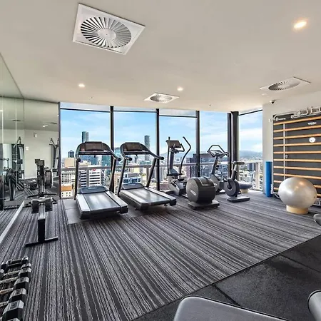 Modern Style 1bed 1bath Balcony Pool Cbd Brisbane