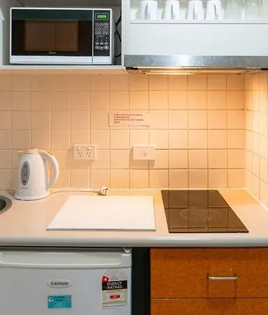 Apartment Shafston Affordable Short-term Brisbane