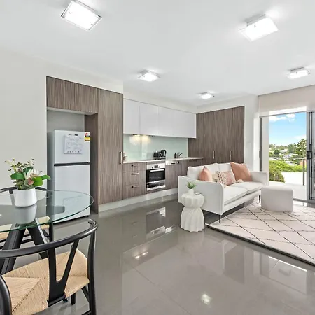 Apartment Cirque Boutique - Hosted By Coastal Letting Co. Brisbane