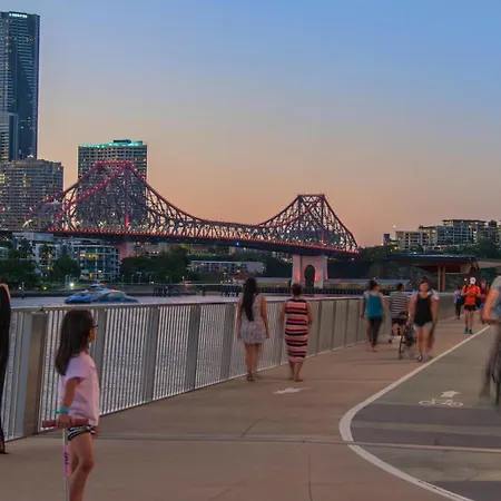 Cirque Boutique - Hosted By Coastal Letting Co. Apartment Brisbane