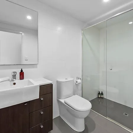 Cirque Boutique - Hosted By Coastal Letting Co. Brisbane