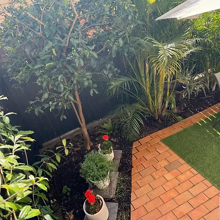 Stylish & Elegant 2br Townhouse In Wilston, Holiday home Brisbane