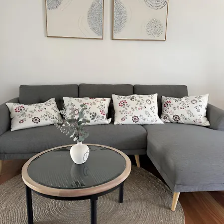 Stylish & Elegant 2br Townhouse In Wilston, *