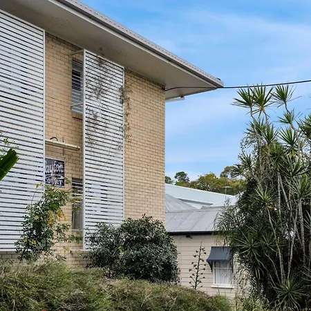 Bright Inner-city 1-bed, 10 Minutes From Cbd Apartment *
