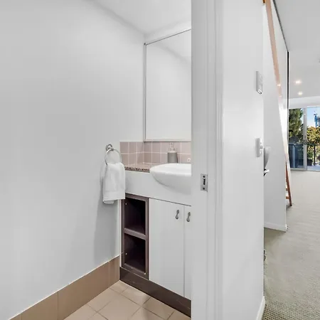 Apartment Old 2 *