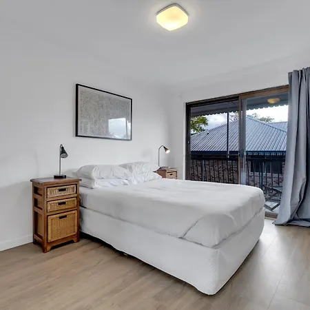 Cosy 2-bed In Leafy Street With Outdoor Dining *