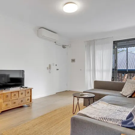 Cosy 2-bed In Leafy Street With Outdoor Dining *