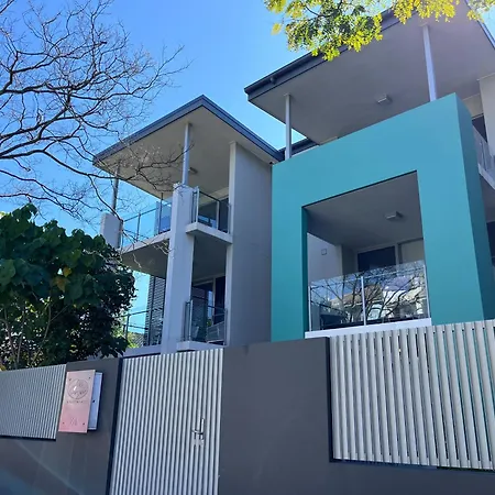 Cirque Boutique - Hosted By Coastal Letting Co. Brisbane