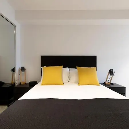 Modern Meets The Gabba Apartment Brisbane
