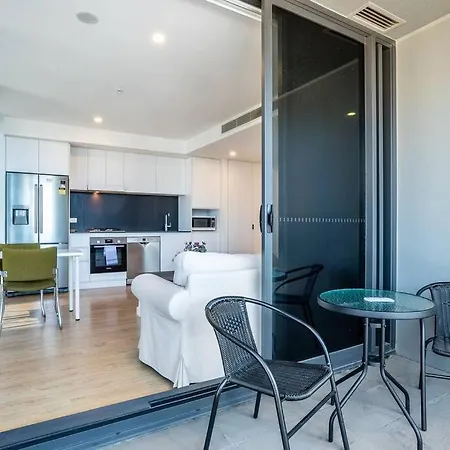 Convenient One-bedroom In Area *