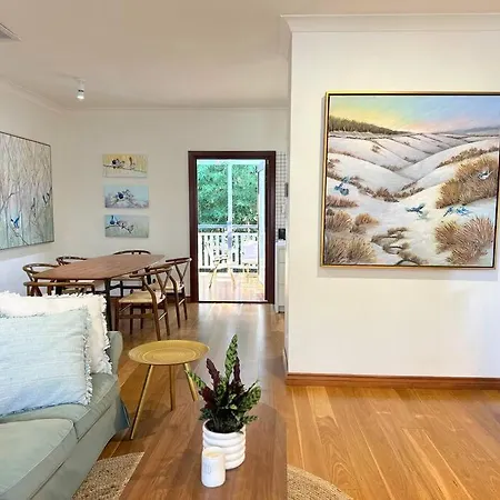 House Of Fairy Wren -charming Queenslander Mins Drive To Cbd And Gabba Stadium! Brisbane