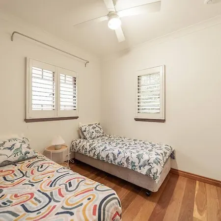 House Of Fairy Wren -charming Queenslander Mins Drive To Cbd And Gabba Stadium! * Brisbane