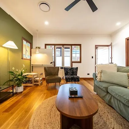 House Of Fairy Wren -charming Queenslander Mins Drive To Cbd And Gabba Stadium! * Brisbane