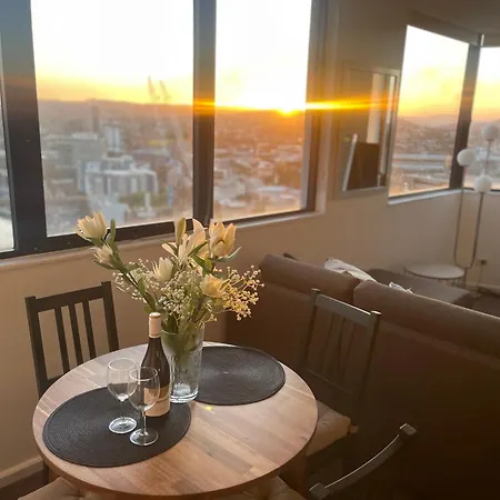 Riverview One-bedroom Cbd Apartment Brisbane