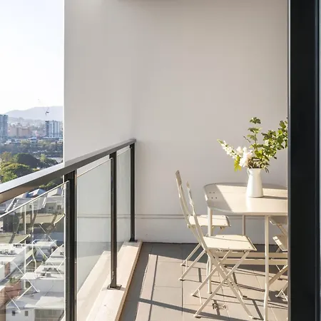 Apartment Perfect Location W Roof Pool Gym