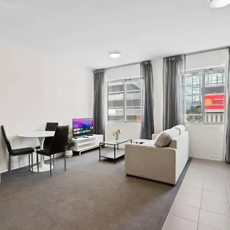 Capitol Private - Great Value! *