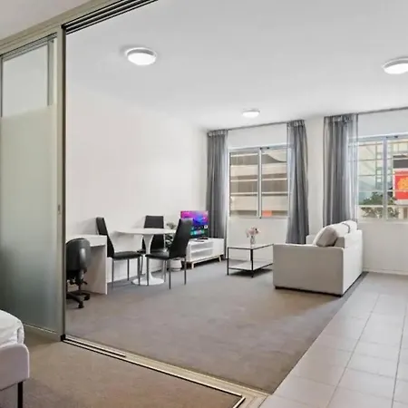 Apartment Capitol Private - Great Value! Brisbane