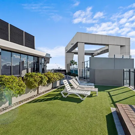South City Square Woolloongabba Apartment