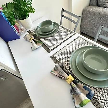 Breathtaking Fortitude Valley Apartment *
