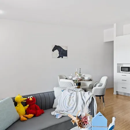Apartment Bright 2b2b Near The Free Parking Brisbane