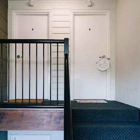 Bright 2b2b Near The Free Parking * Brisbane