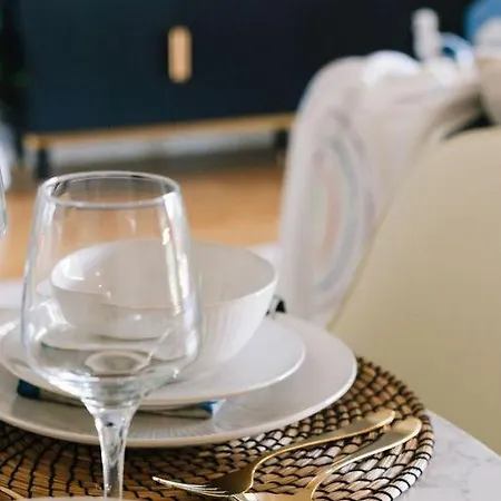 Apartment Bright 2b2b Near The Free Parking Brisbane