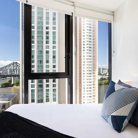 Rooftop Pool Stunning Queen Street Apartment Brisbane