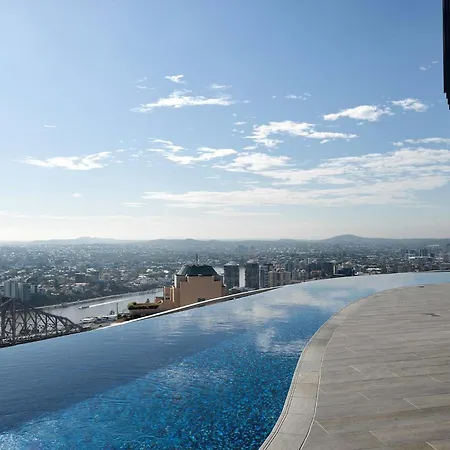 Rooftop Pool Stunning Queen Street *