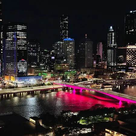 The Grand Panorama Riverside Escape With 3bd * Brisbane