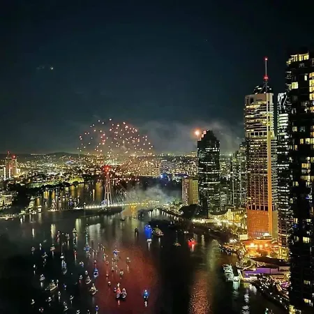 Luxury 3br Stunning Skyline-river-view At Cbd Apartment *