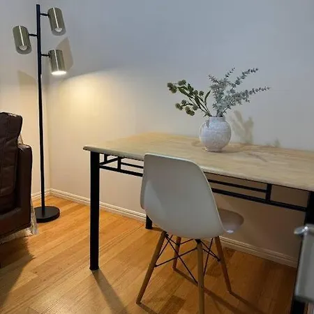 Stylish & Elegant 2-br Townhouse In Wilston * Brisbane