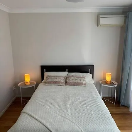 Holiday home Stylish & Elegant 2-br Townhouse In Wilston