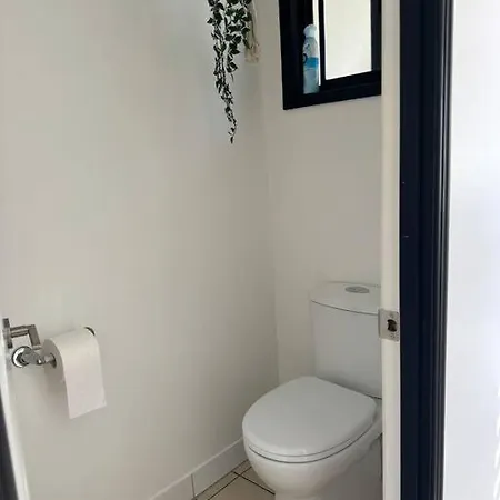 Holiday home Stylish & Elegant 2-br Townhouse In Wilston *