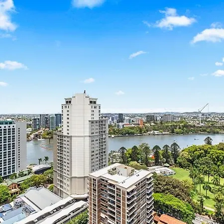 Cbd Luxury With River & Botanic Garden Views From Spacious Balcony Apartment Brisbane