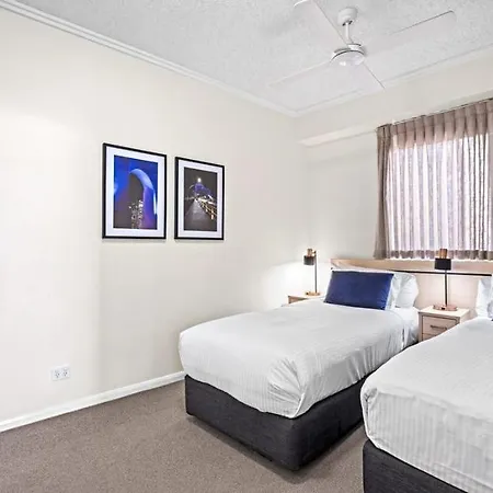 Cbd Luxury With River & Botanic Garden Views From Spacious Balcony Apartment *