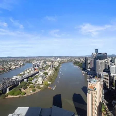 Cloud 17 Retreat - Meriton Soleil Private 1b *