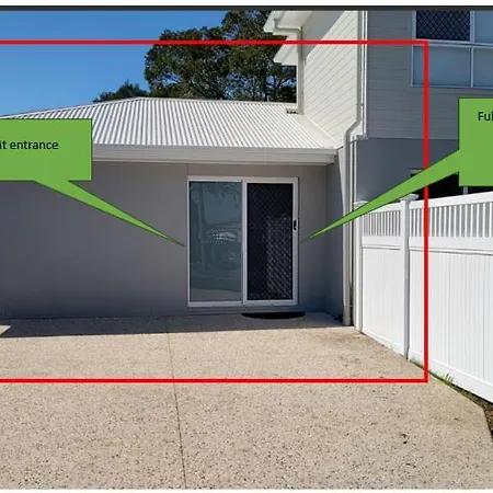 Apartment Brand New Stylish Tranquil & Self Check In Brisbane