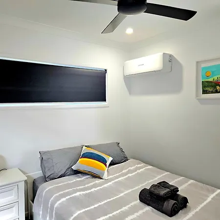 Brand New Stylish Tranquil & Self Check In Apartment Brisbane