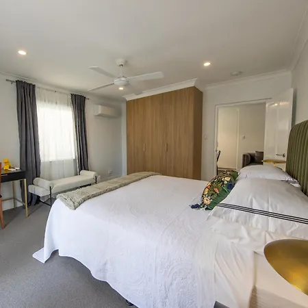 Bed & Breakfast Heal House 4*