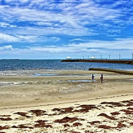 Coastal Calm At Plumeria Place 4* Brisbane