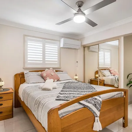 Coastal Calm At Plumeria Place Guest house 4*