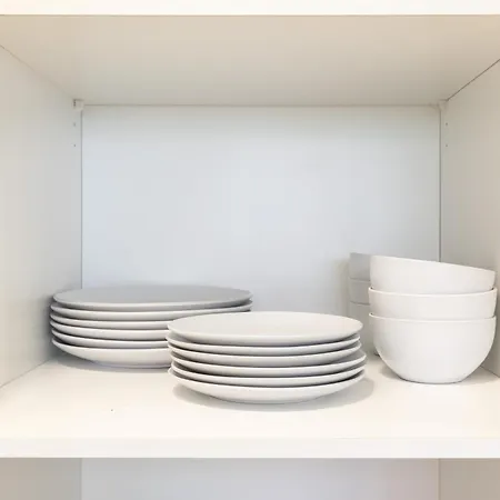 Apartment Parking! Netflix! Air-con! Convenient! Superhost! 6as *