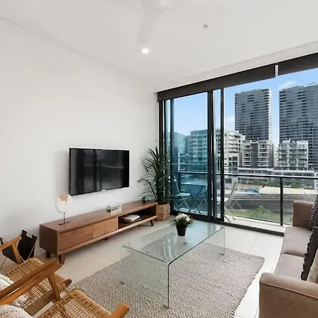 South Bank Skyview Pool & Gym Access * Brisbane