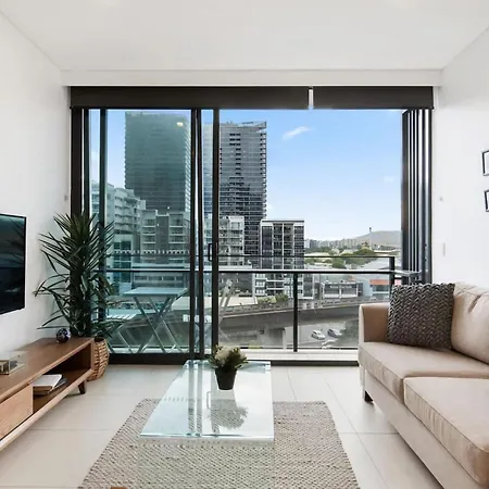 South Bank Skyview Pool & Gym Access