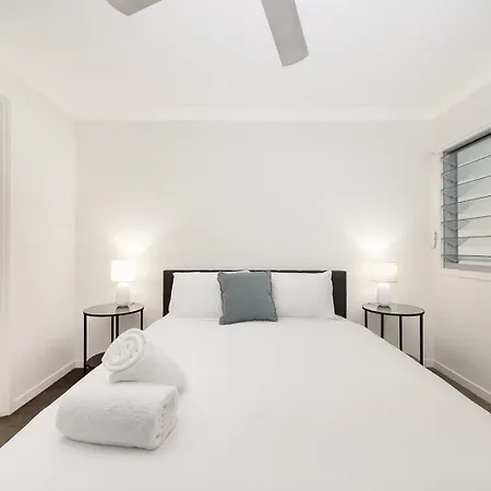 Huge Family Townhouse 3 Bathrooms 5km To Brisbane