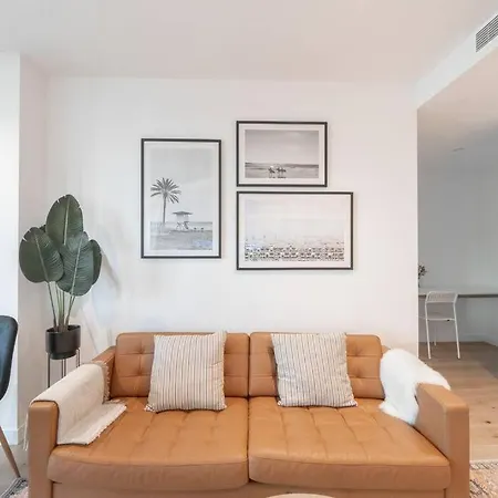Apartment Fv Peppers 2br 2ba W Parking, Shared Spa, Gym, Pool