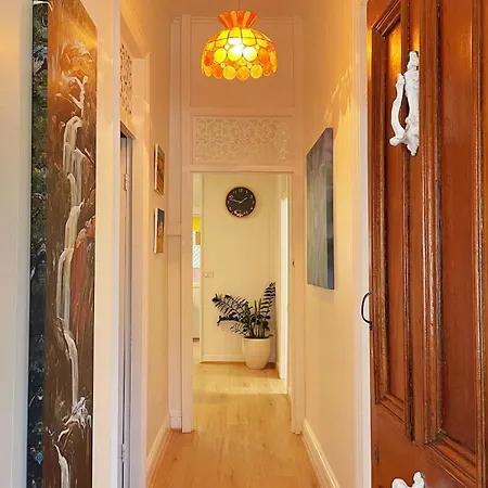 Heritage 5br - Minutes Walk To Cbd&south Bank, 3 Parking