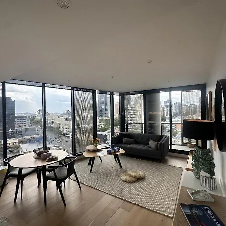 Apartment Luxury In The Valley Brisbane