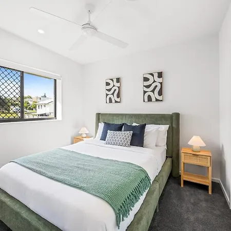 Family Retreat - Free Secure Car Park, Garden Westfield Shopping, Restaurants * Brisbane