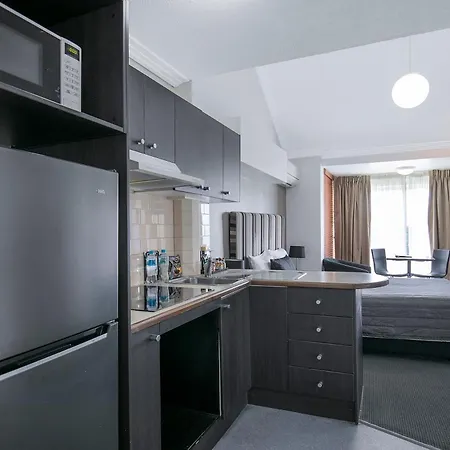 Comfort & Northgate Airport Inn 4*